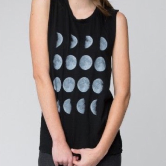 Brandy Melville Moon Phases Graphic Tank Top - Picture 5 of 7